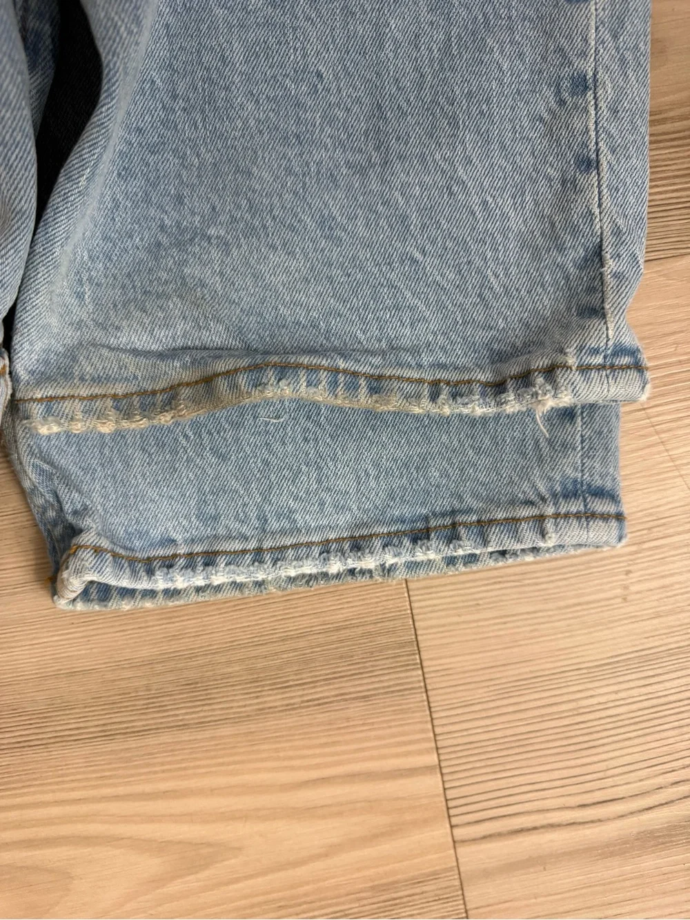 Abercrombie & Fitch Light Blue Straight Leg Jeans - Picture 6 of 10